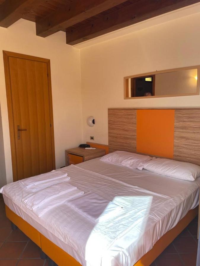 Hotel Garni Onda Torri Del Benaco Pokój zdjęcie