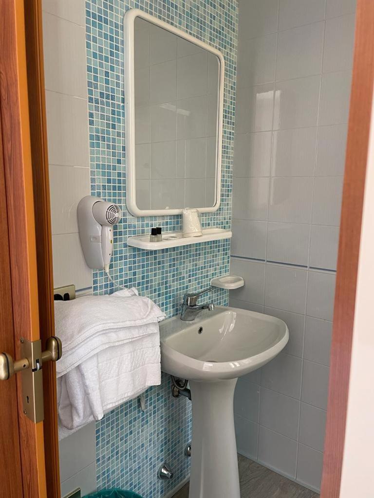 Hotel Garni Onda Torri Del Benaco Pokój zdjęcie