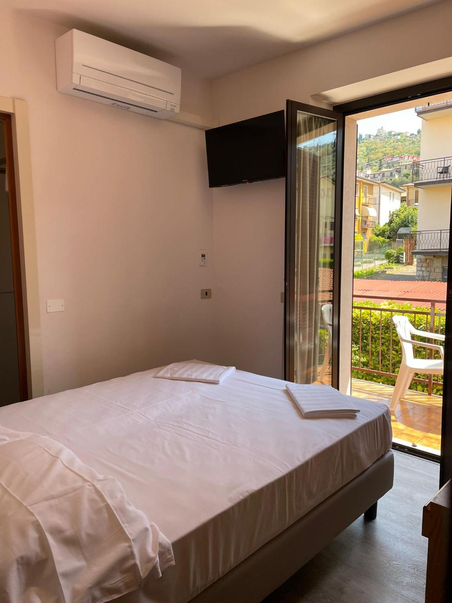 Hotel Garni Onda Torri Del Benaco Pokój zdjęcie