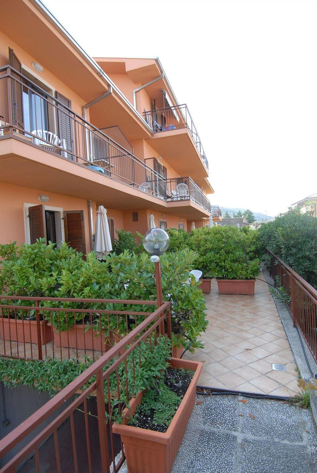Hotel Garni Onda Torri Del Benaco Zewnętrze zdjęcie