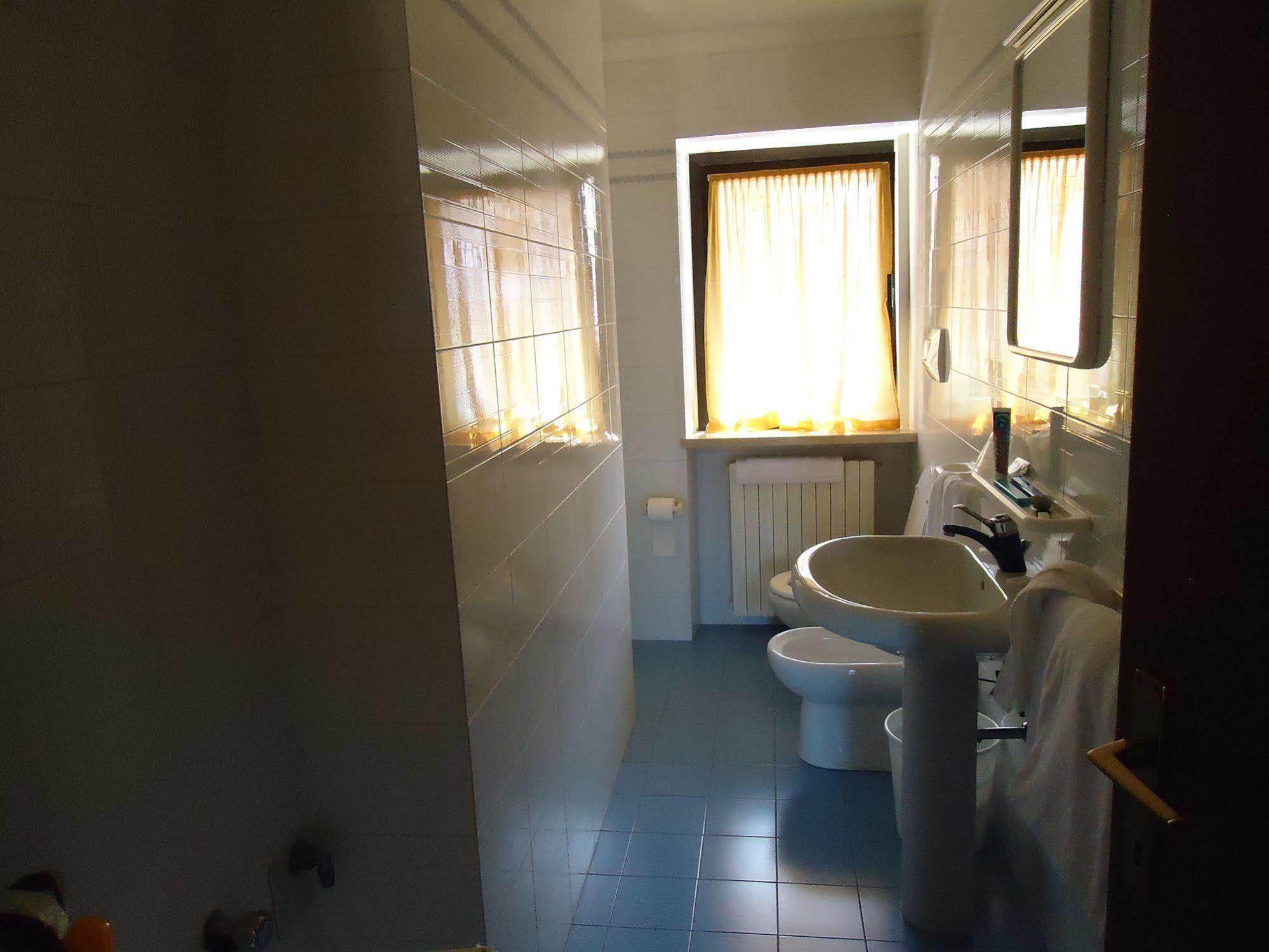 Hotel Garni Onda Torri Del Benaco Zewnętrze zdjęcie