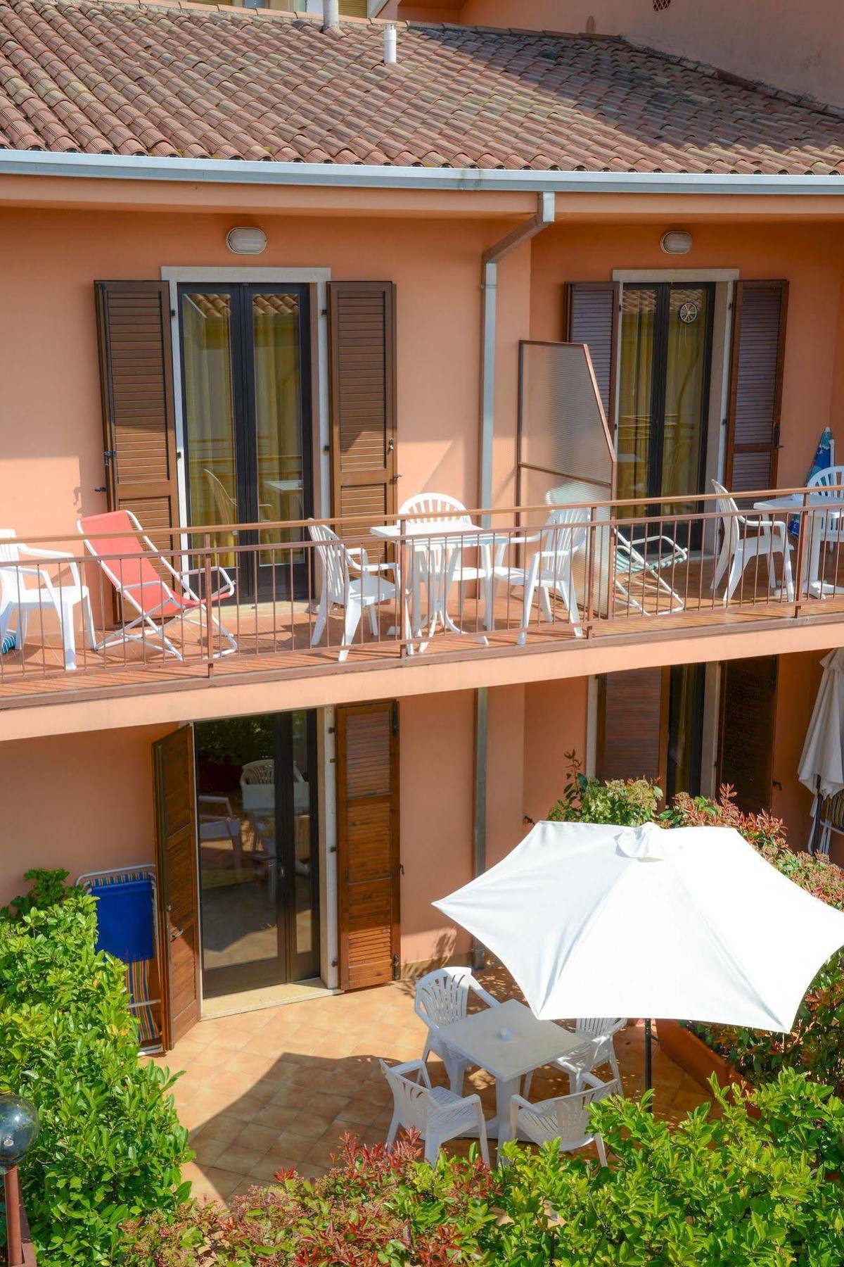 Hotel Garni Onda Torri Del Benaco Zewnętrze zdjęcie